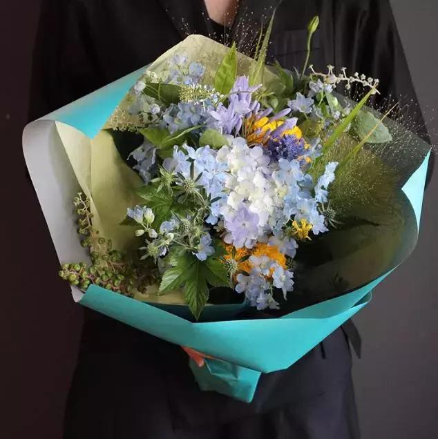 日本鲜花花艺图片大全,日本花店布置图片