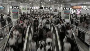 成年人的崩溃都在安静里,成年人的崩溃都是无声的大哭