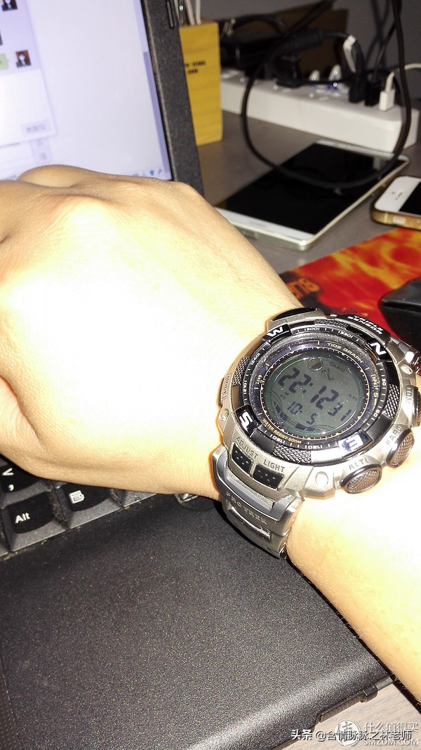 卡西欧复古小银表佩戴方法,卡西欧登山表上手效果