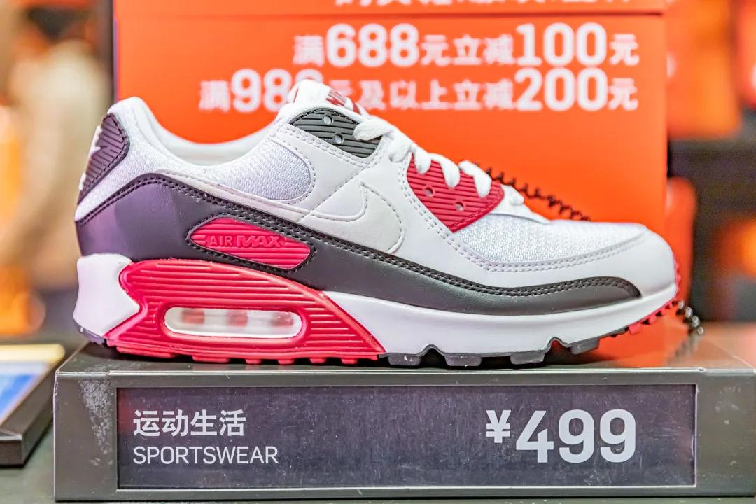 意大利风情小镇4期交付,沈阳意大利风情小镇怎么样