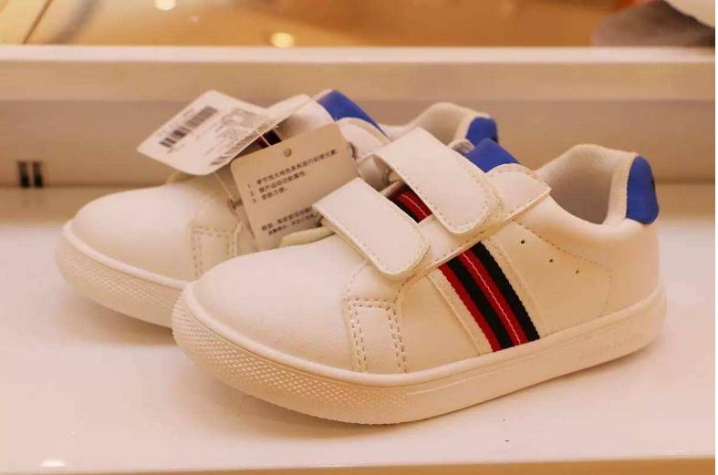 婴儿怎么买鞋比较好,儿童买鞋怎么买最合适