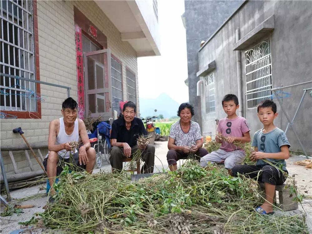广西百岁老兵的故事,中国日报百岁老人故事