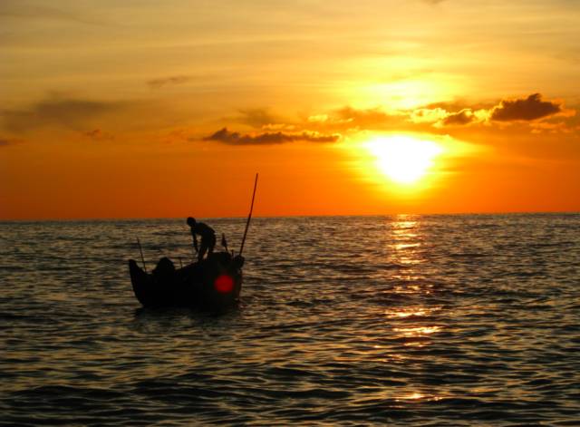 旅游海岛比三亚好玩,五月的东海岛景色不亚于三亚