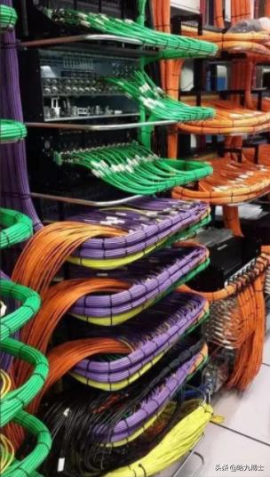 哈九博士儿童智能学习桌采用德国全自动生产线有哪些特点？