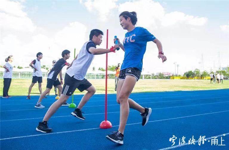 既是学霸又是校草,既是校霸又是学霸还是校草