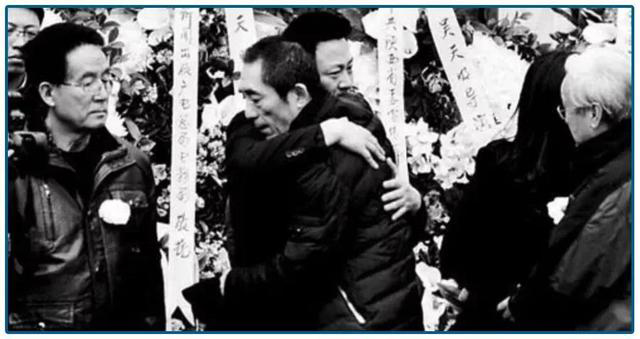 背叛大哥的日子：拍片不为艺谋，电影再无凯歌