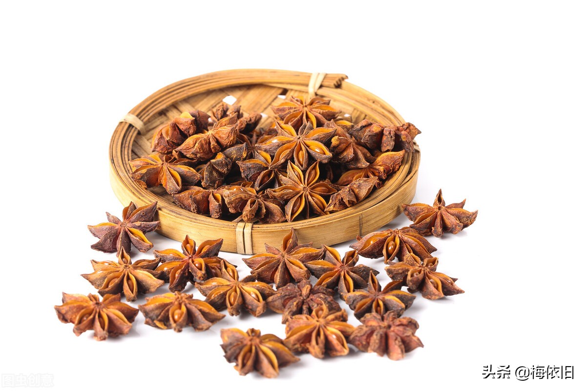 老鸭汤怎么炖才又嫩又烂,炖老鸭汤放什么调料好