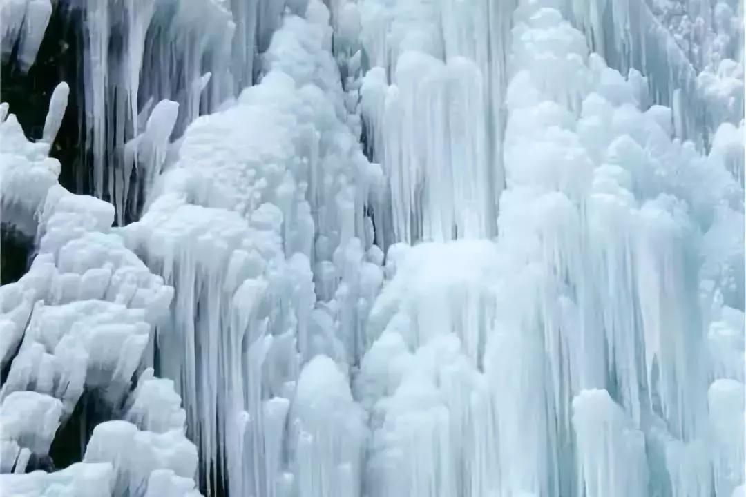 苦等西安初雪？不如花一顿饭钱从西安出发，过把冬天的瘾