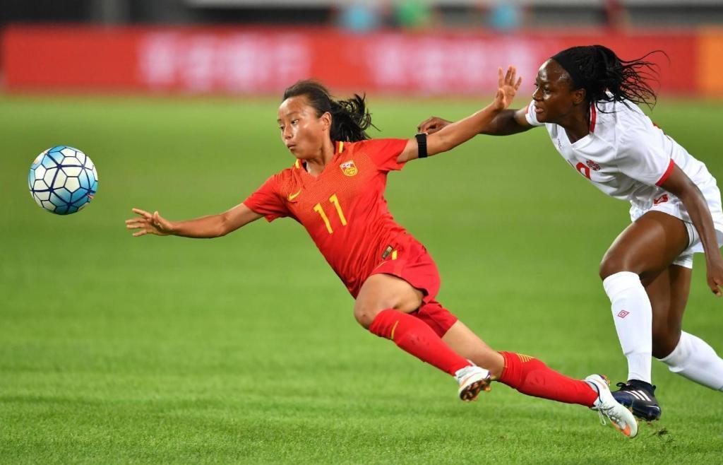 3-3！孙雯接班人踢疯了，25分钟连入3球，追平对手挽回尊严