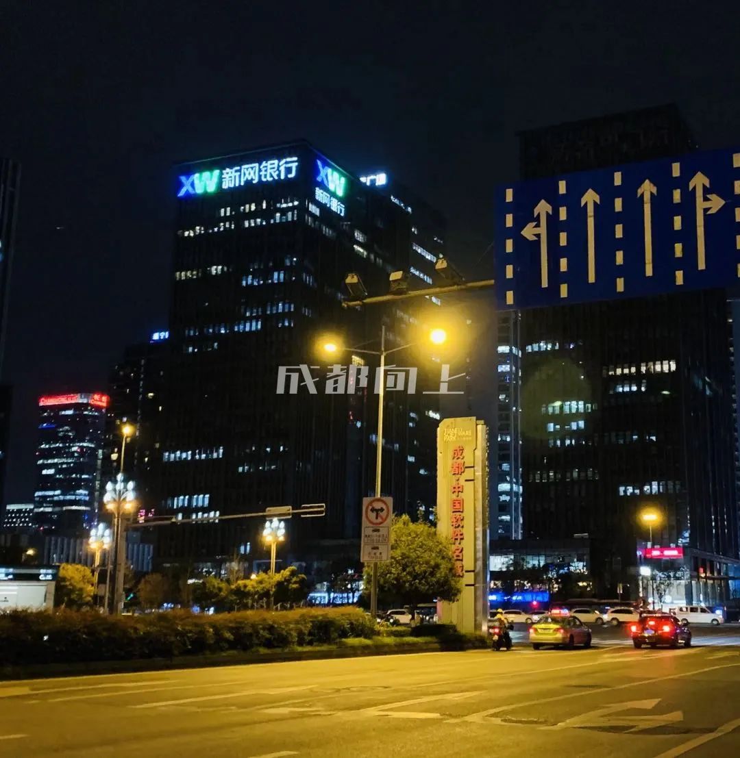 濡備綍鎶婃垚閮芥墦閫犳垚缃戠孩鍩庡競,鎬庢牱鎵嶅彲浠ヨ鎴愰兘鍙樻垚鍖椾含