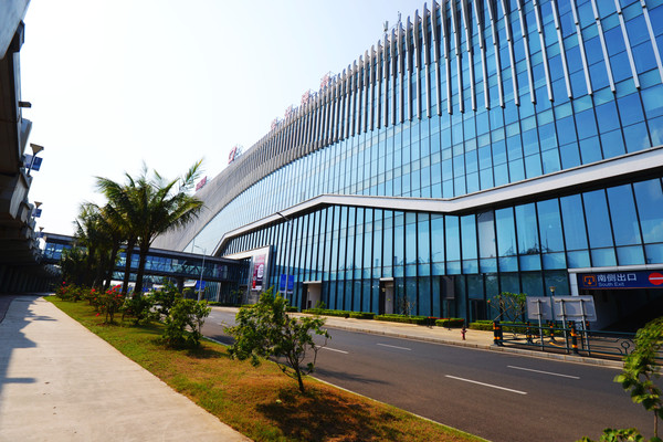 月亮湾海南环岛,月亮湾被称为中国第一滩