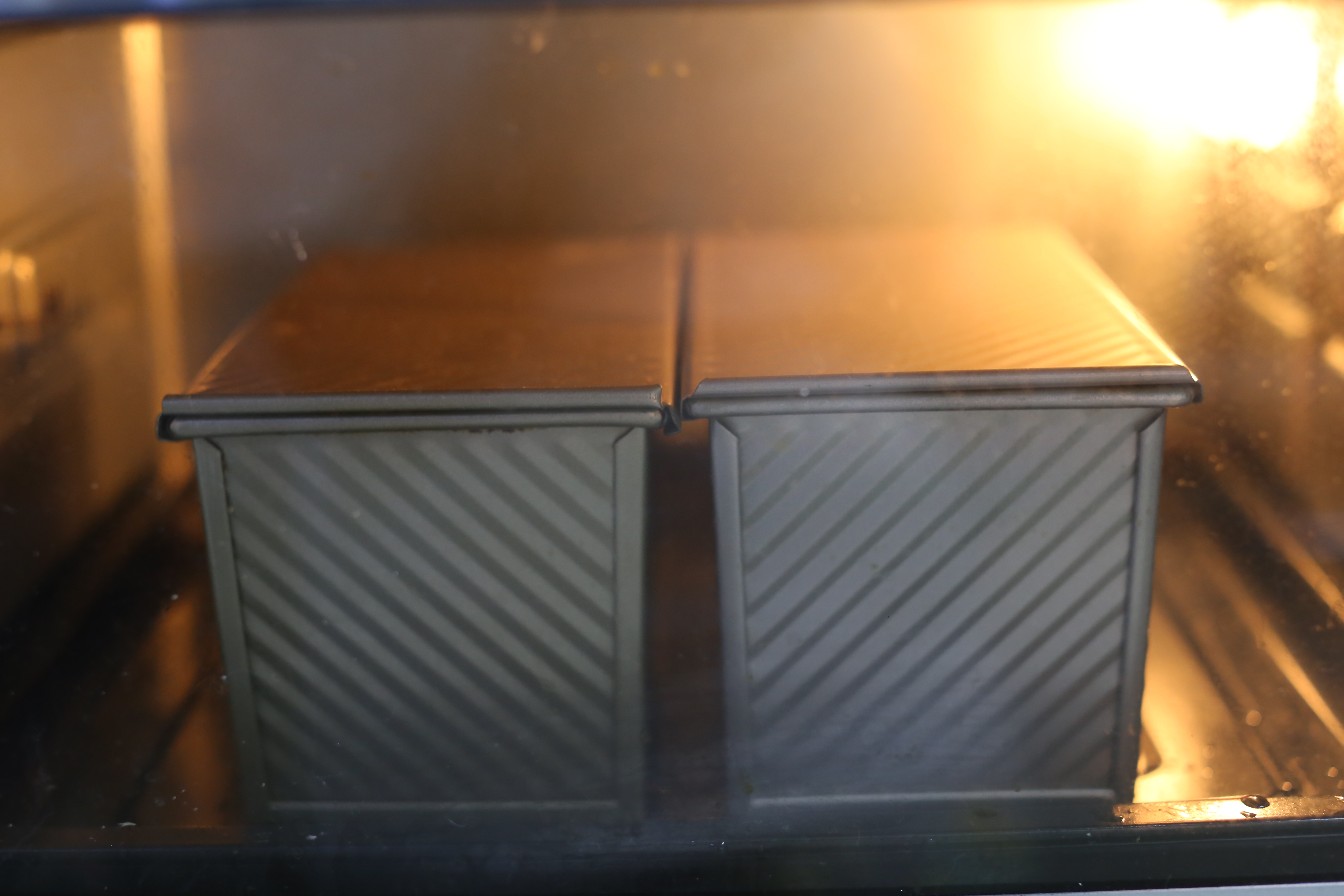 白吐司口感介绍,做吐司哪款高筋面粉好