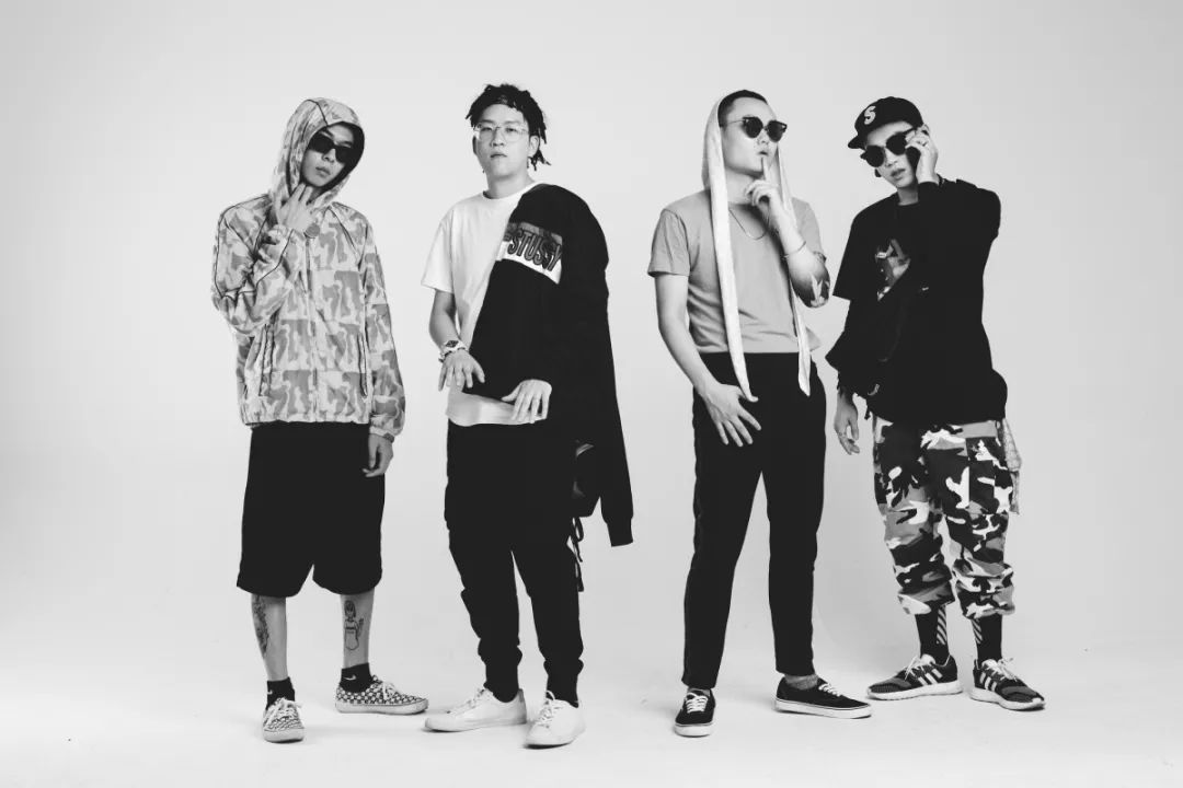 没有什么能比登陆草莓星球，更能唤醒春困的灵魂了