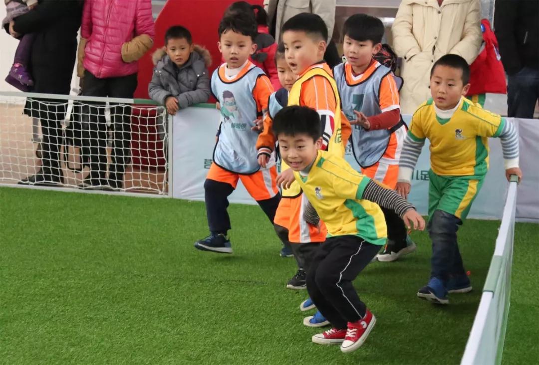 快乐足球大比赛,莒县一小足球比赛