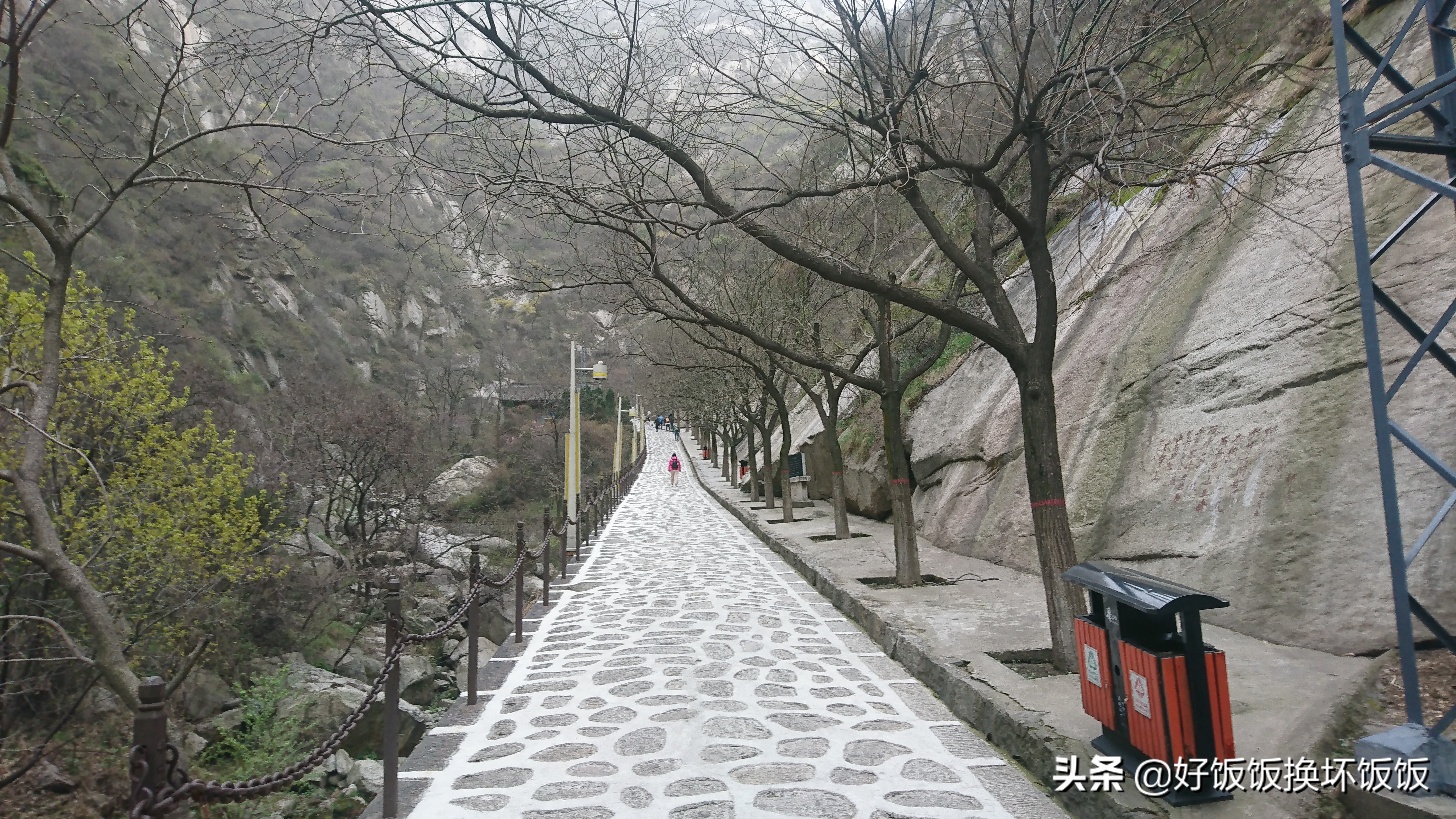 华山站到华山北峰怎么走,华山西峰到华山北峰山路怎样