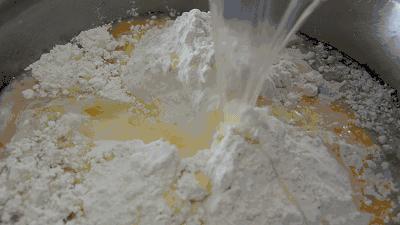 蒸包子牢记这几招，包子又大又软还不塌，想失败都难