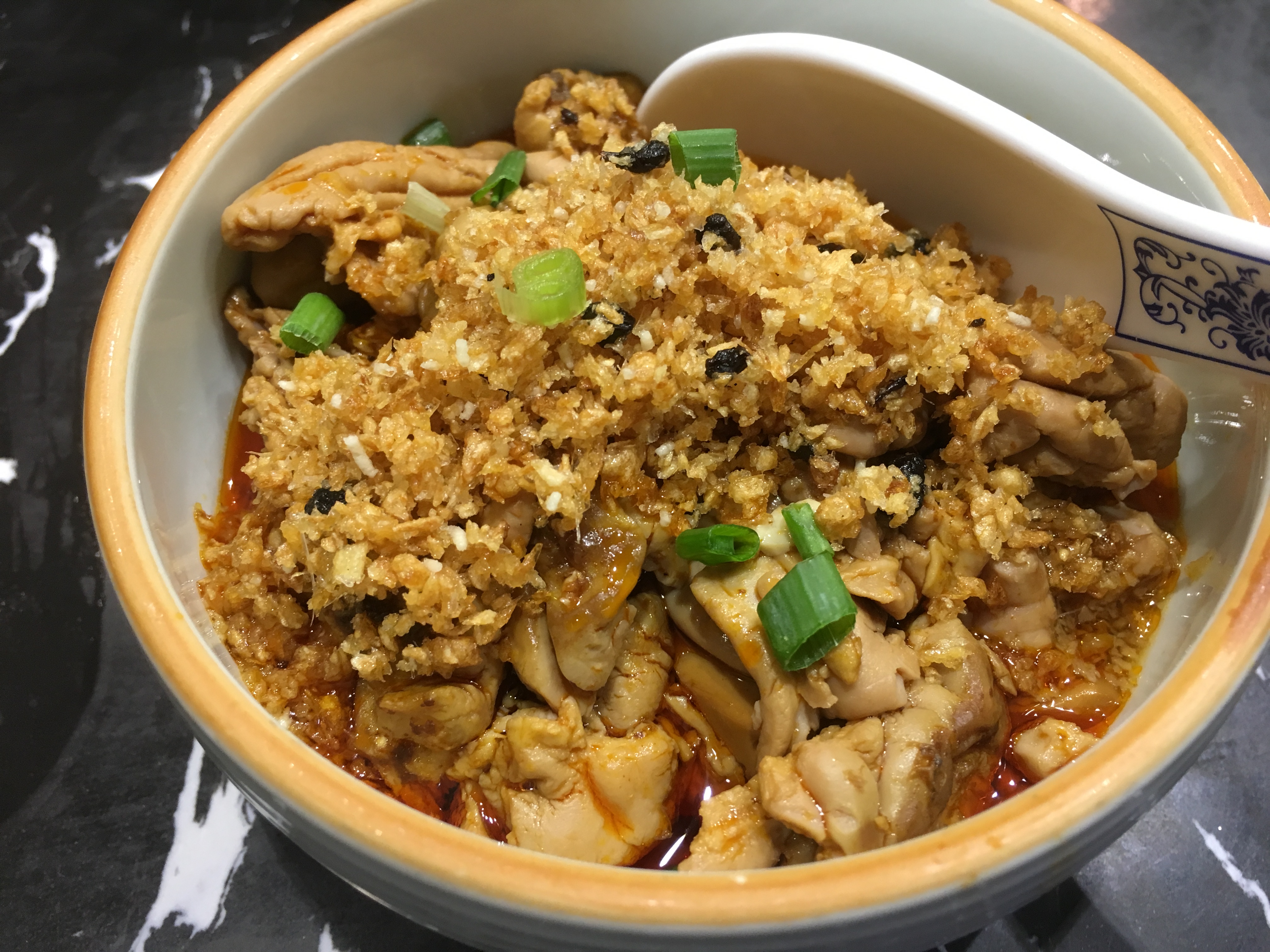 广州美食粤语返寻味,陆小凤红油猪脑好吃吗