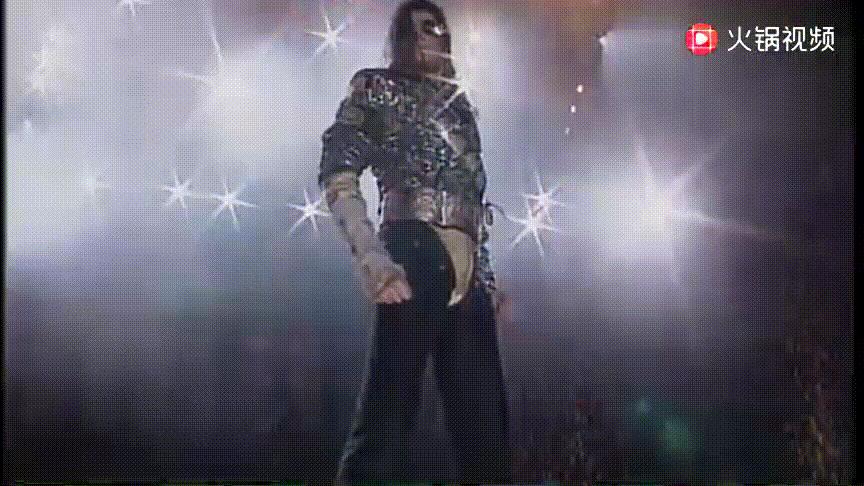 1983年迈克尔杰克逊日本演唱会,迈克尔杰克逊blackorwhite1992年彩排