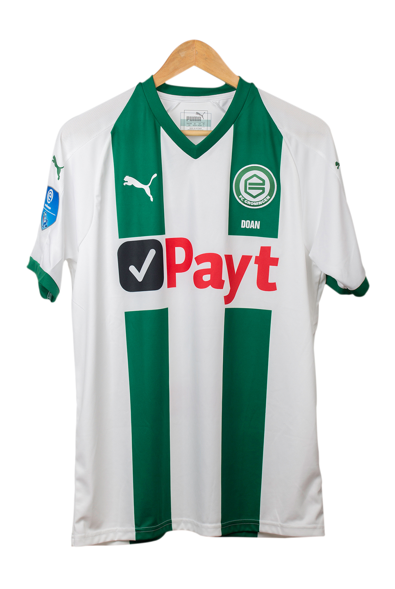 买球衣要不要刚好合适,买球衣要买一套吗