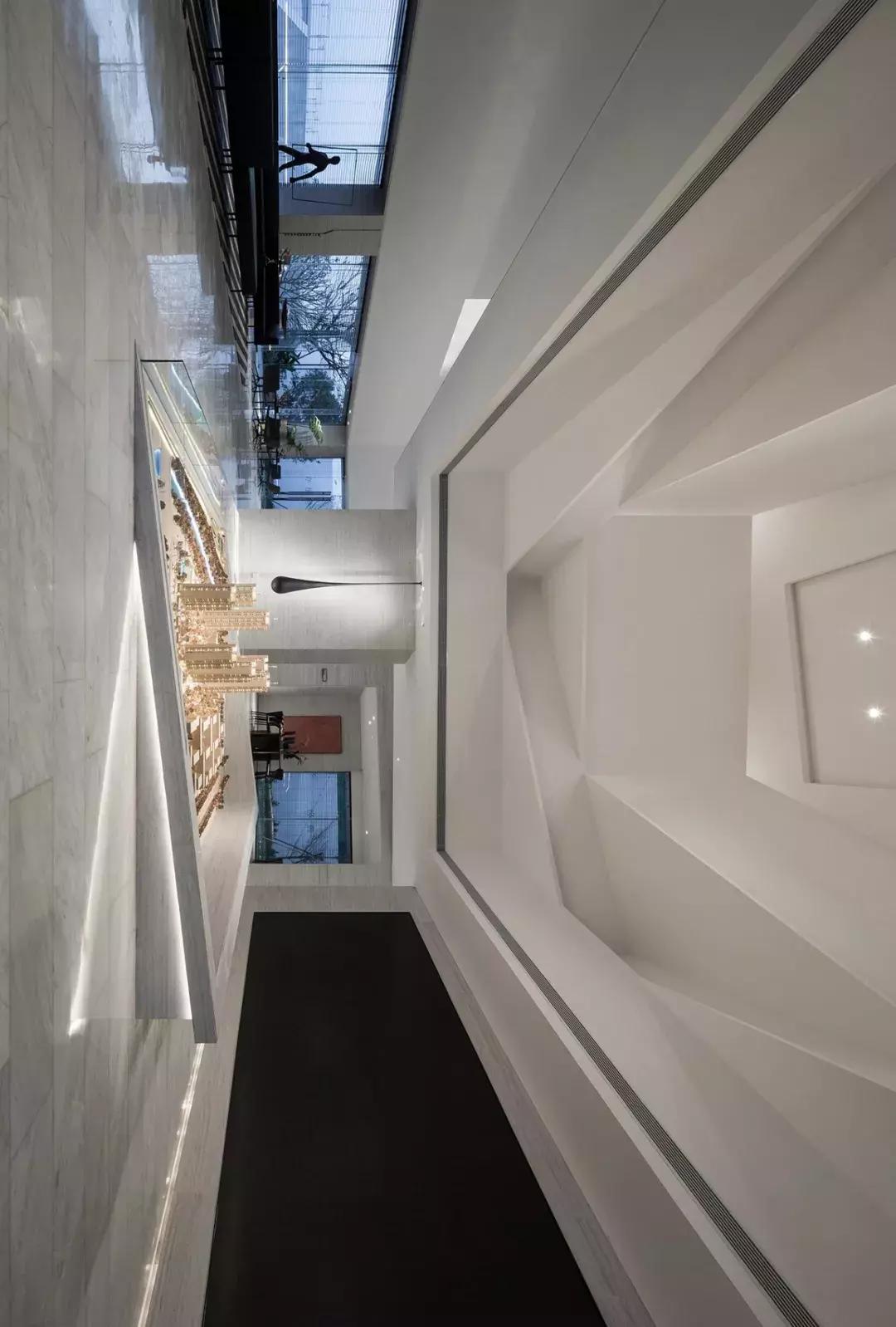 极简风高级感配色方案,高级灰意式极简沙发