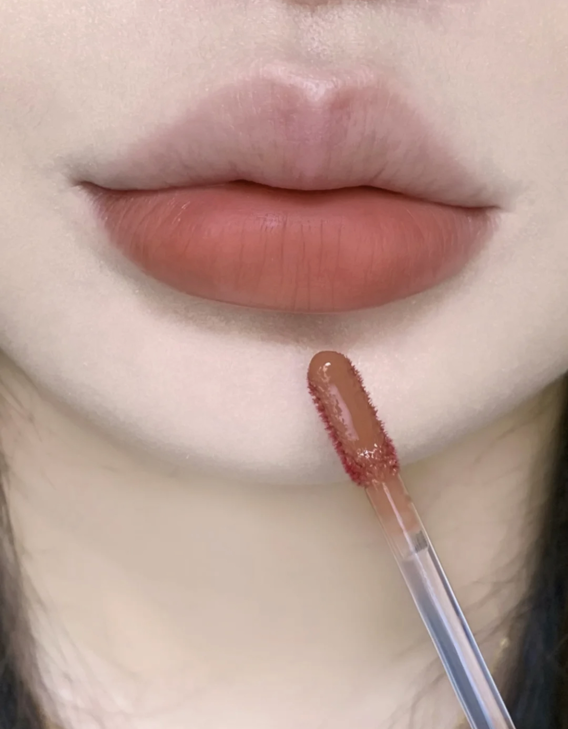 有没有适合素颜的大牌口红,适合黄皮素颜不干且持久的口红