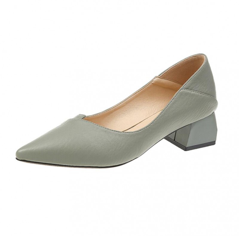 穿高跟鞋后跟下滑怎么办,如何解决穿高跟鞋容易掉的尴尬