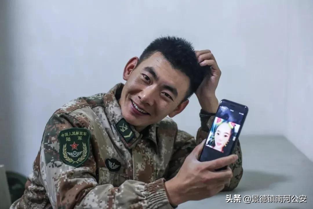 四级军士长破格提干担任营长,四级军士长可以当排长吗