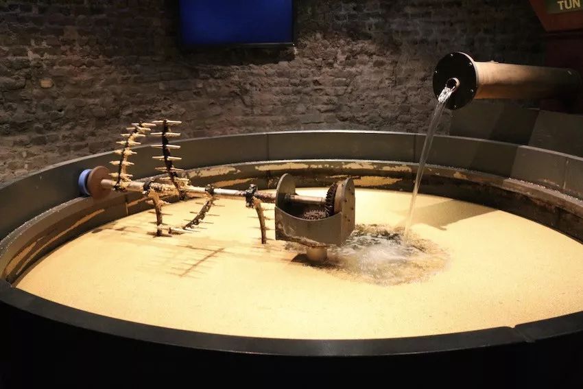 啤酒麦芽加工工艺流程图片,啤酒麦汁的制备