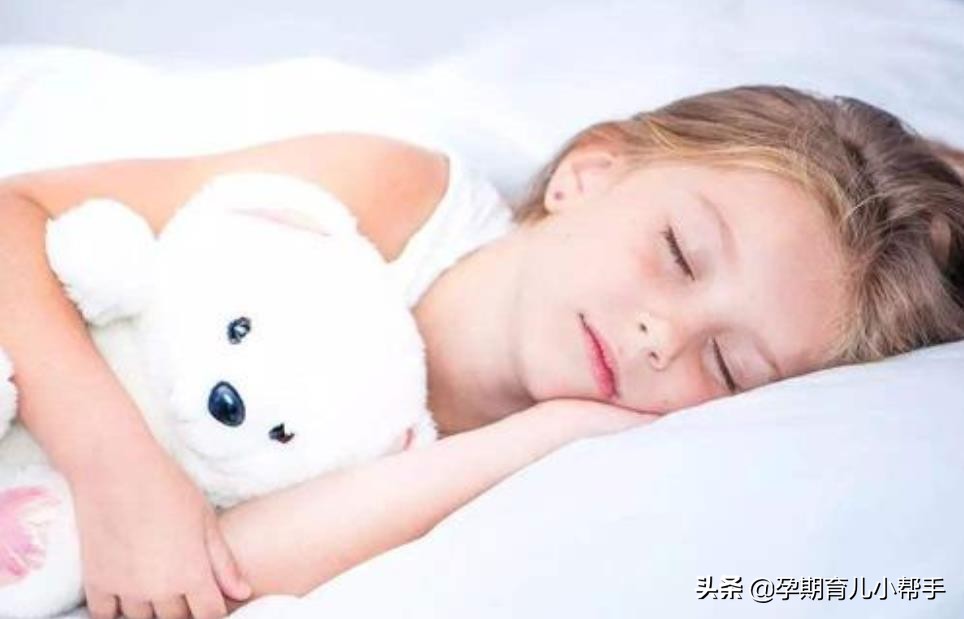 晚上戒掉尿不湿的小窍门,夜里戒掉尿不湿小妙招