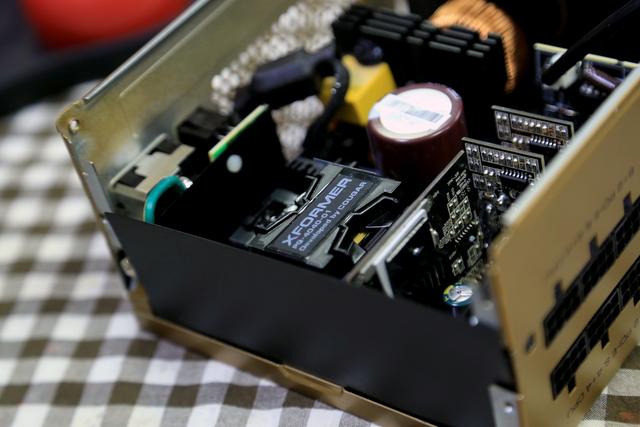 骨伽650电源评测,骨伽llc650电源