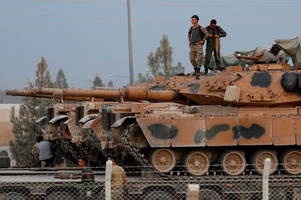 叛军动用平民肉盾，俄土联合巡逻匆忙收场，专家：一开始就是阴谋