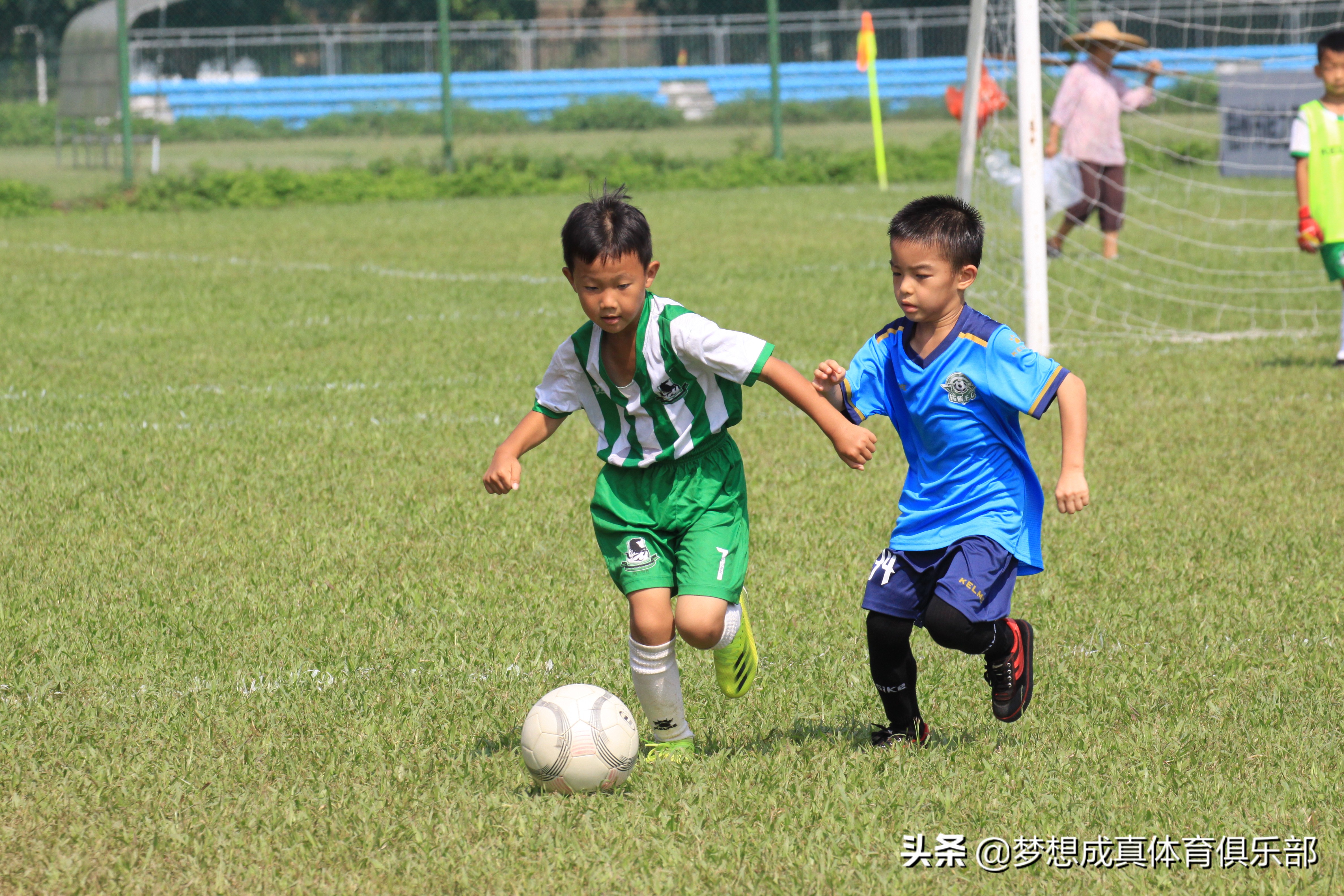 2021迎春杯青少年足球邀请赛,2022青少年足球邀请赛新力队