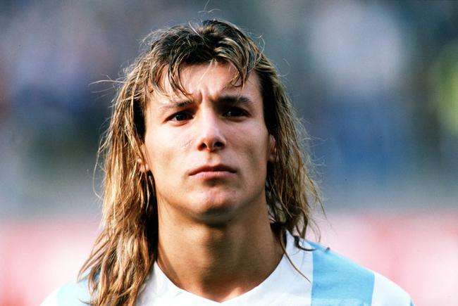 足坛各大巨星退役瞬间,足坛十大老将排名