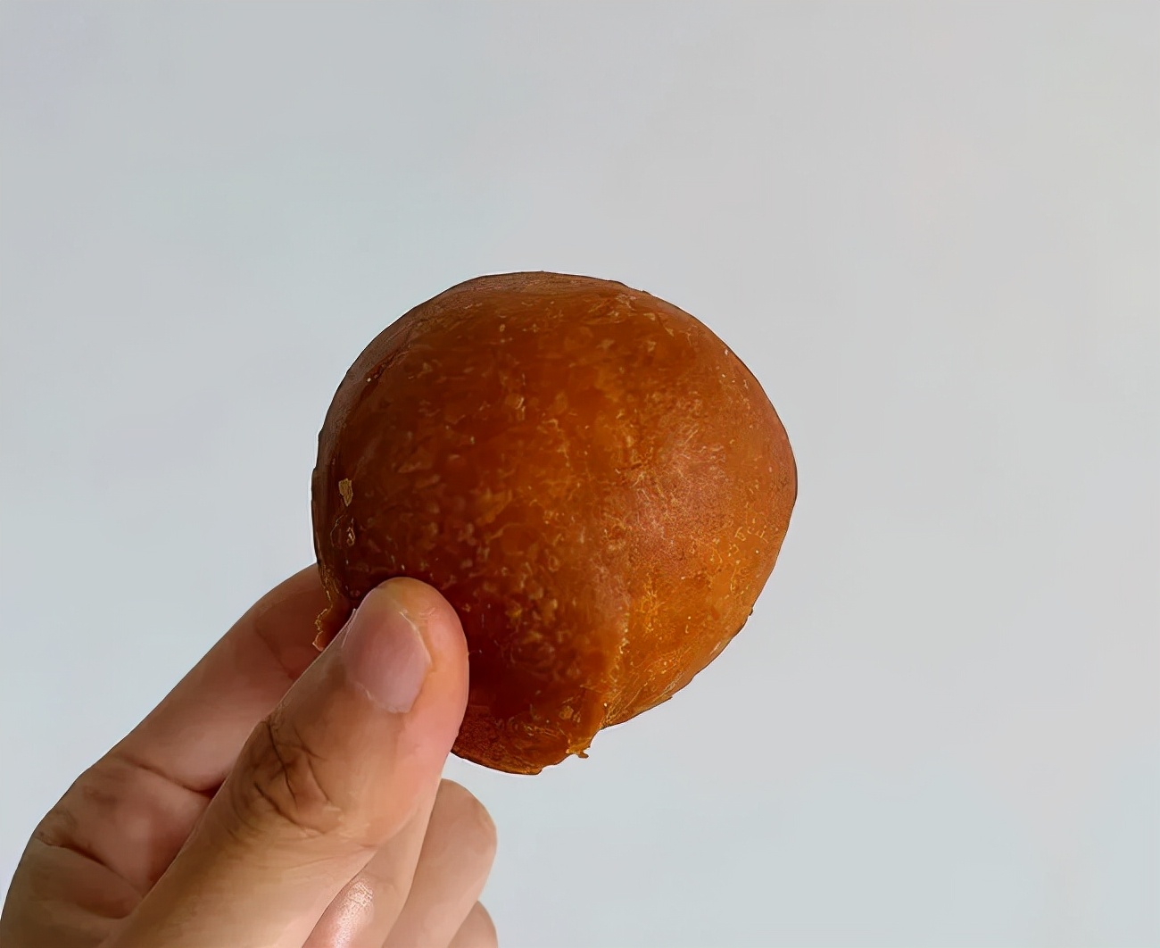 高价还断货的宇宙月饼、排长队买的医院月饼：中秋不宜