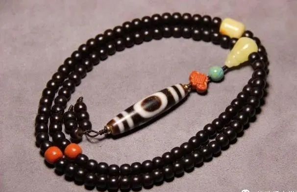 为什么玩椰蒂手串的人不多,椰蒂药片手串为什么不建议买