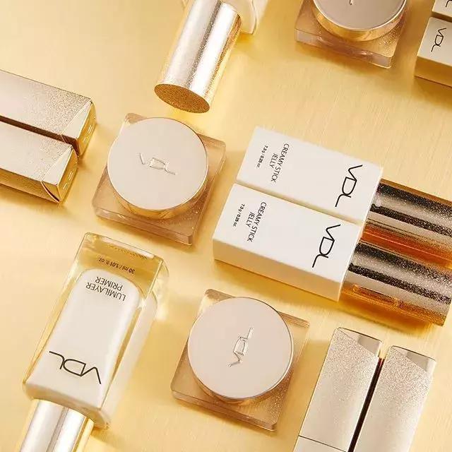 5000块的大牌中文名却像500块山寨？