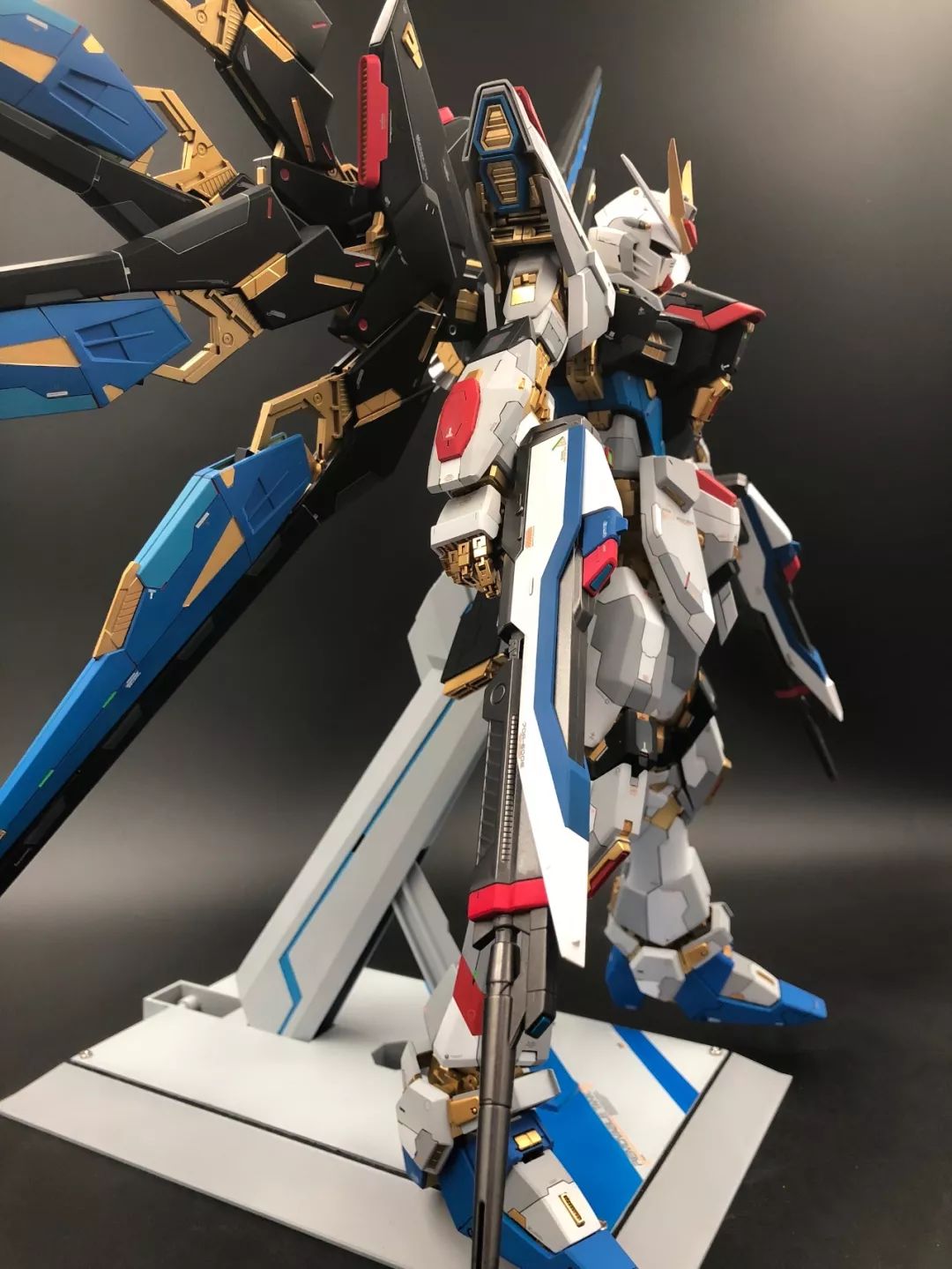 pg强袭自由高达介绍,pg强袭gk高达