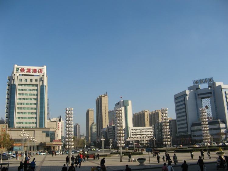 吉林德惠和四平哪个更大更好,德惠榆树农安发展好