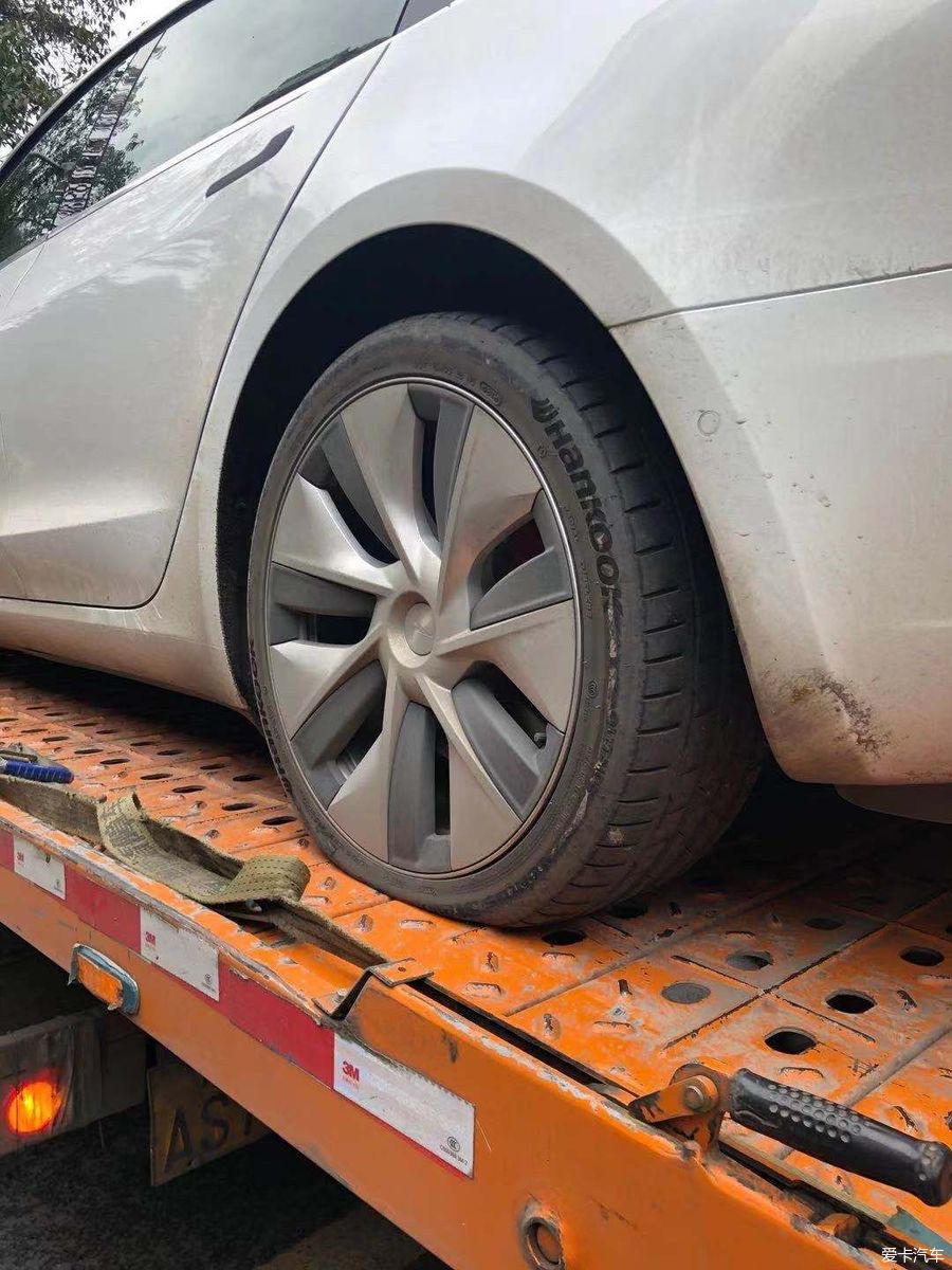 特斯拉model3车主真实用车感受,10万公里特斯拉model3实测