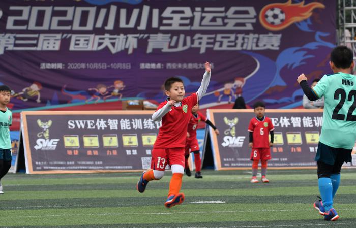 在孩子心中种下一颗美好的种子,在孩子们心中播种红色种子