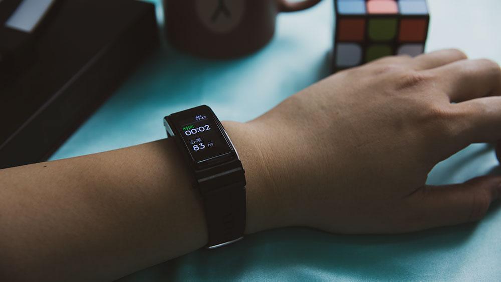 华为手环b5好吗,华为手环b5优点