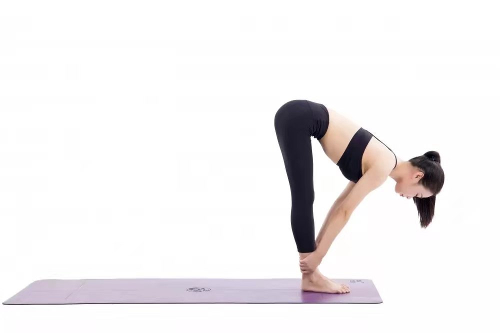 初学者瑜伽入门零基础跟练,瑜伽初学在家练21天零基础入门