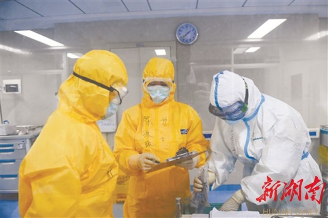 让青春在战疫一线中绽放绚丽之花,青春之花在边关绽放