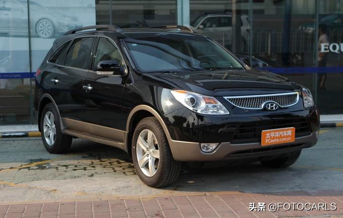 现代维拉克斯3.8LV6四驱实拍，现代首款高档SUV，售价43.98万