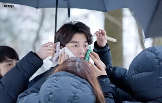 赵丽颖刘亦菲穿白衣,刘亦菲赵丽颖黑色纱裙