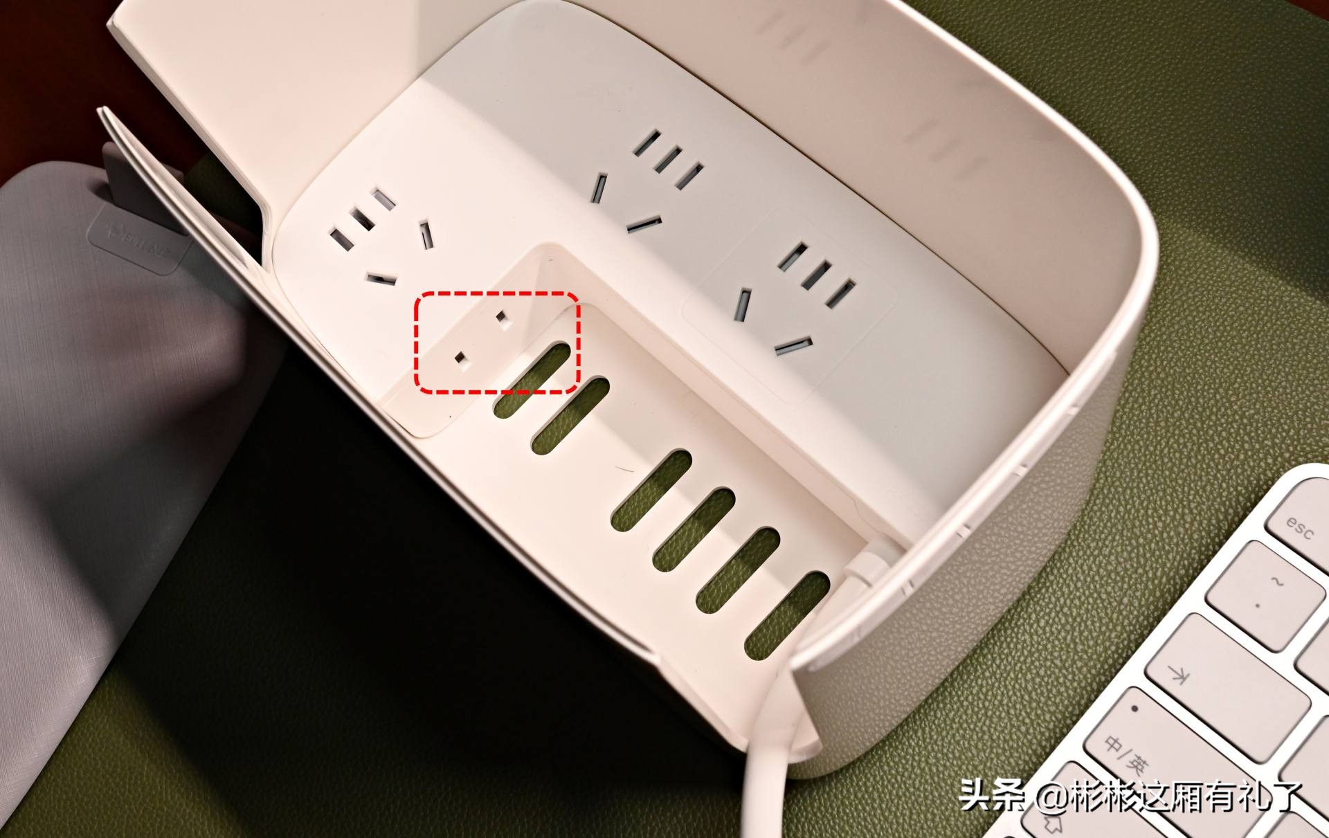 一根线都没有的终极桌面,M1版iMac配件分享(一)