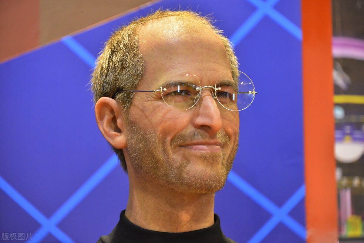 劳伦娜和乔布斯在一起的故事,乔布斯妻子劳伦娜如何对待继女