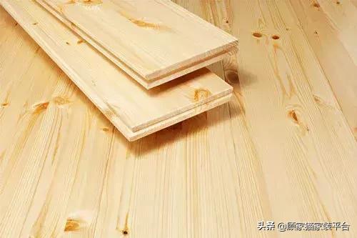 实木地板有异味如何处理？2招教你找回天然地板