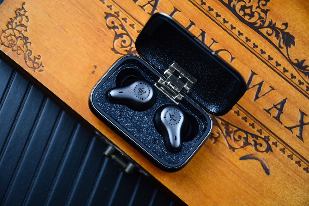 魔浪mifos和苹果蓝牙耳机哪个好,魔浪mifoo7测评