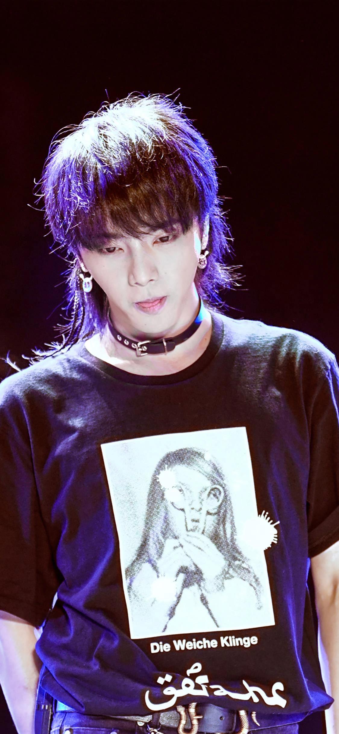 华晨宇高清壁纸最新,华晨宇高清大图壁纸